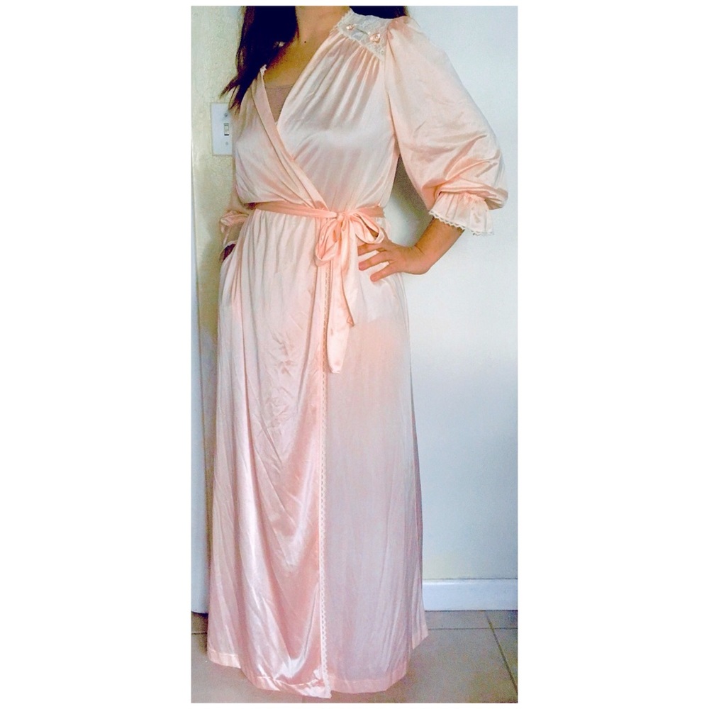 Vintage Lorraine Robe L Full long Skirt Lace Bath